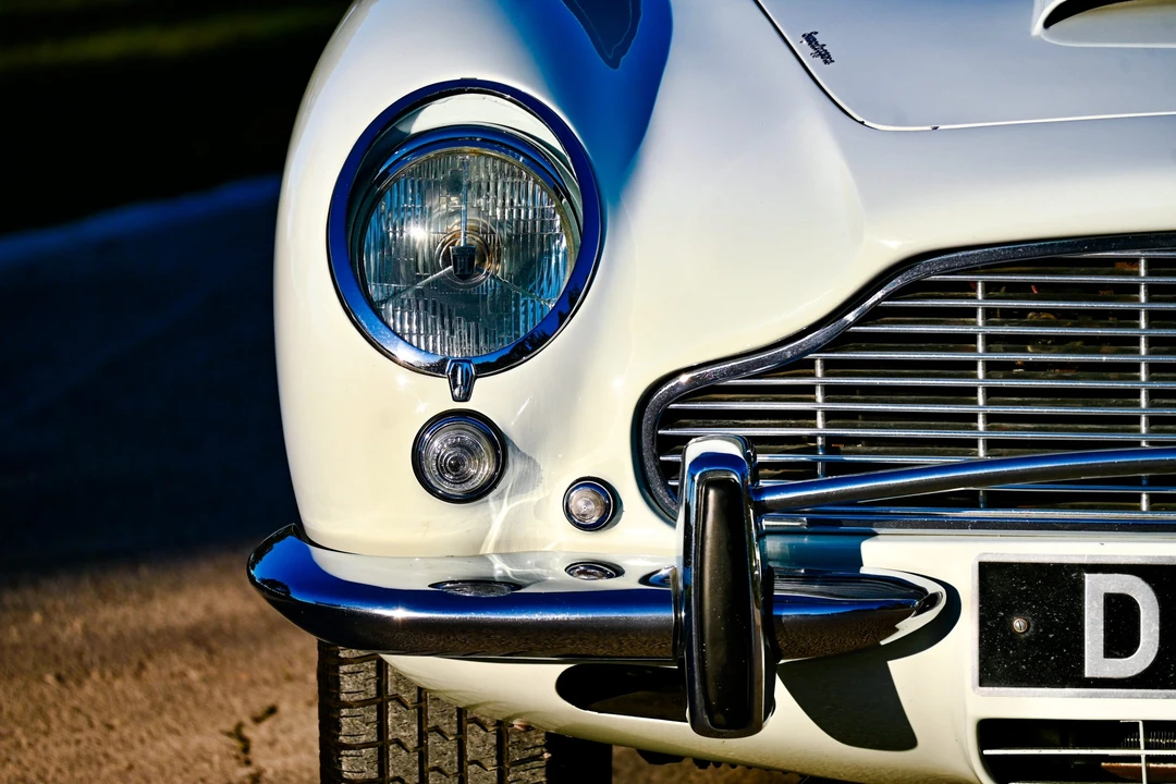 1966 Aston Martin DB6 Vantage - Image 26 of 31