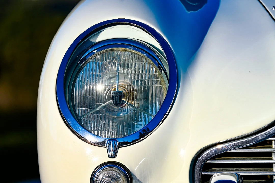 1966 Aston Martin DB6 Vantage - Image 30 of 31