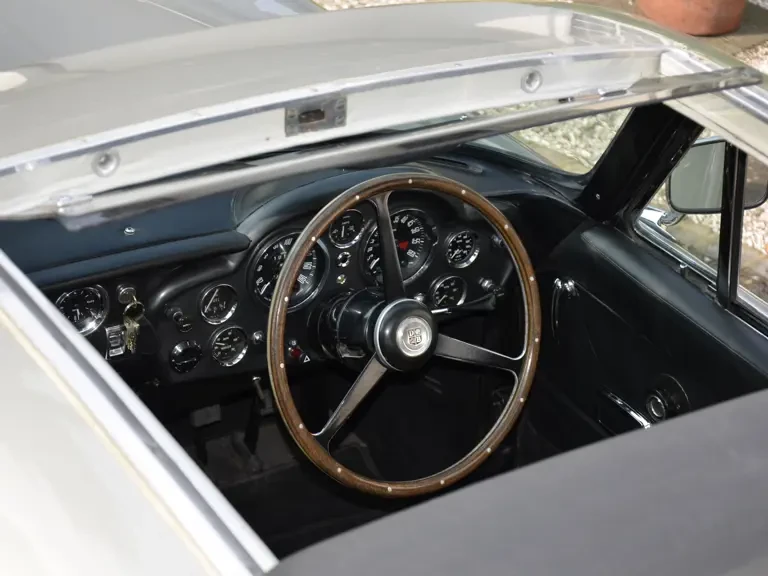 1966 Aston Martin DB6 Vantage - Image 23 of 25