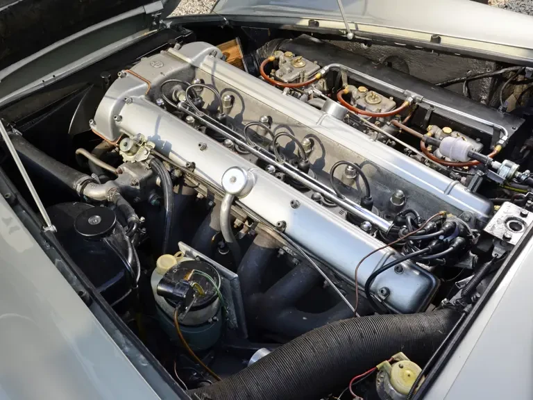 1966 Aston Martin DB6 Vantage - Image 4 of 25
