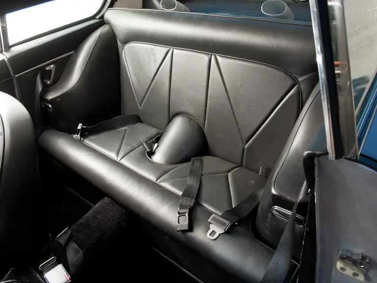 1966 Aston Martin DB6 Vantage - Image 22 of 22
