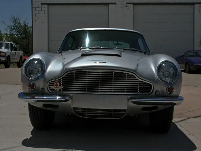 1966 Aston Martin DB6 Vantage - Image 17 of 26