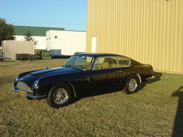 1966 Aston Martin DB6 Vantage - Image 2 of 2