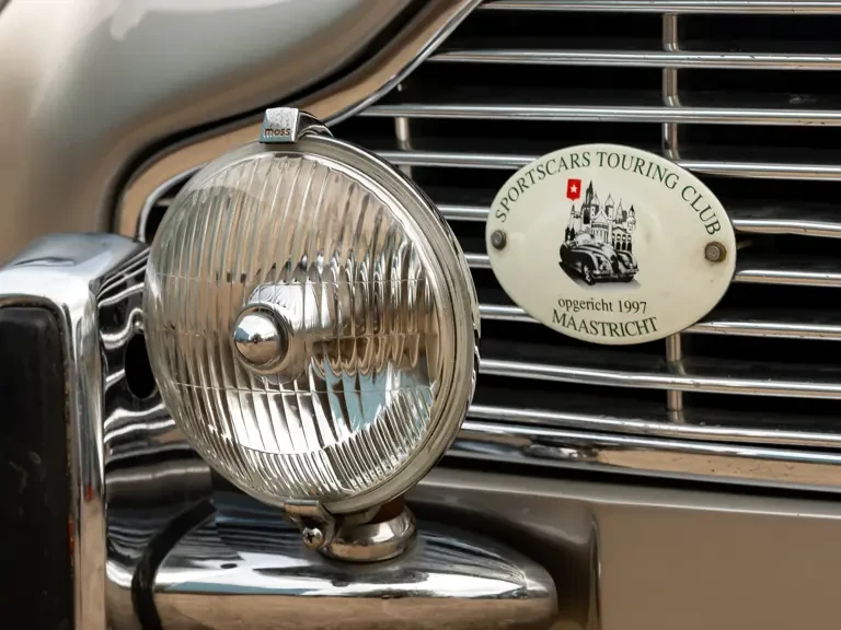 1966 Aston Martin DB6 Vantage - Image 27 of 31