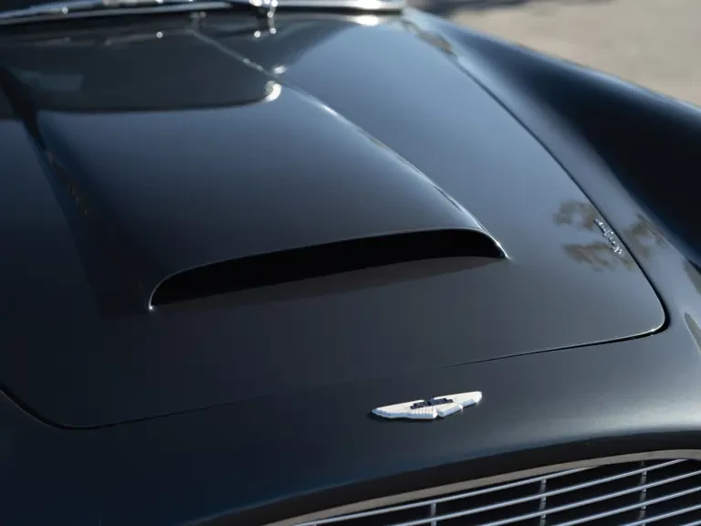 1966 Aston Martin DB6 Vantage - Image 21 of 31