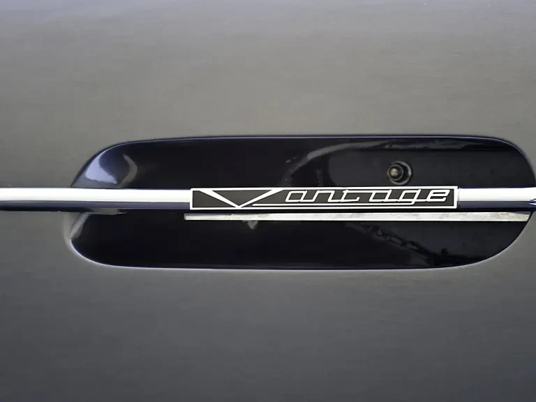 1966 Aston Martin DB6 Vantage - Image 12 of 24