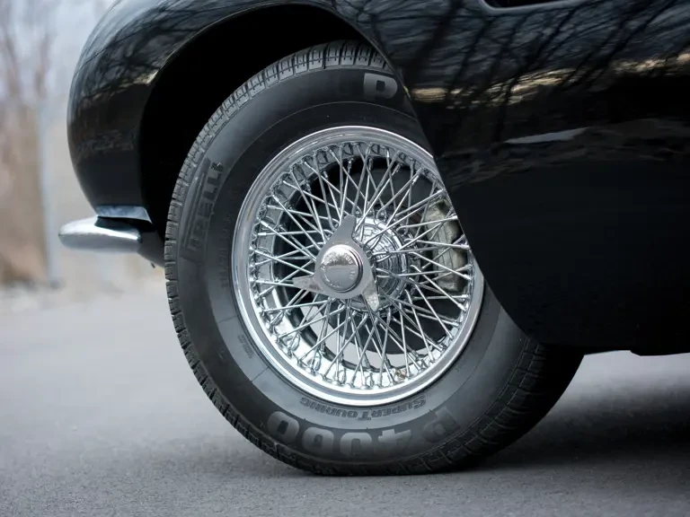 1966 Aston Martin DB6 Vantage - Image 19 of 22