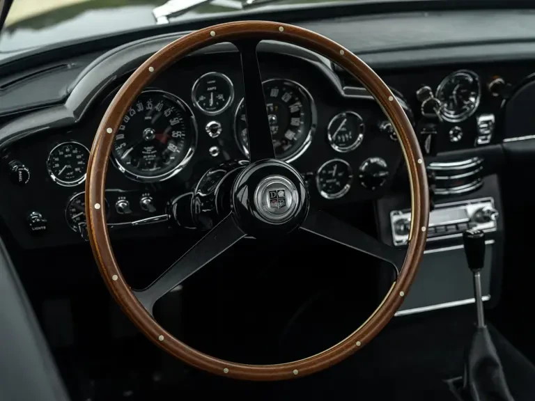 1966 Aston Martin DB6 Vantage - Image 27 of 31