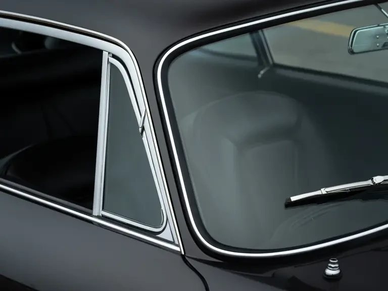1966 Aston Martin DB6 Vantage - Image 18 of 31