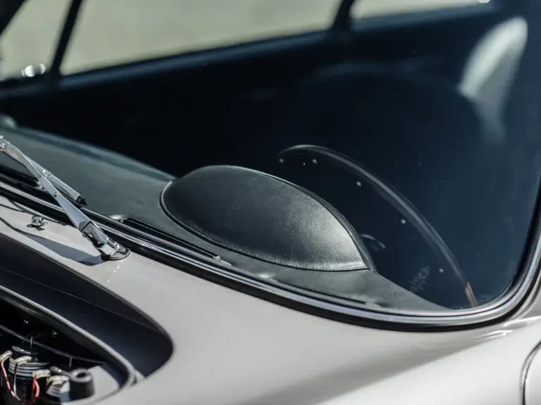 1966 Aston Martin DB6 Vantage - Image 22 of 31
