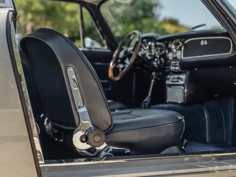 1966 Aston Martin DB6 Vantage - Image 25 of 31