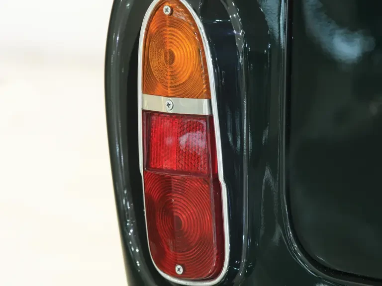 1966 Aston Martin DB6 Vantage - Image 22 of 31