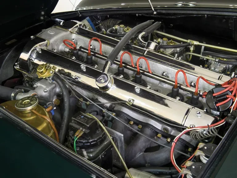 1966 Aston Martin DB6 Vantage - Image 29 of 31