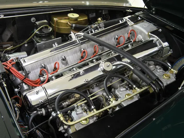 1966 Aston Martin DB6 Vantage - Image 4 of 31