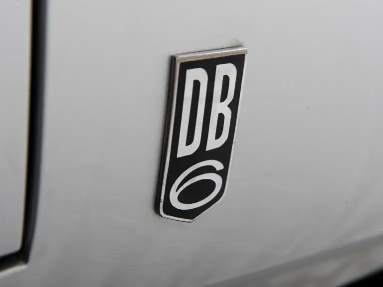 1966 Aston Martin DB6 Vantage - Image 9 of 20