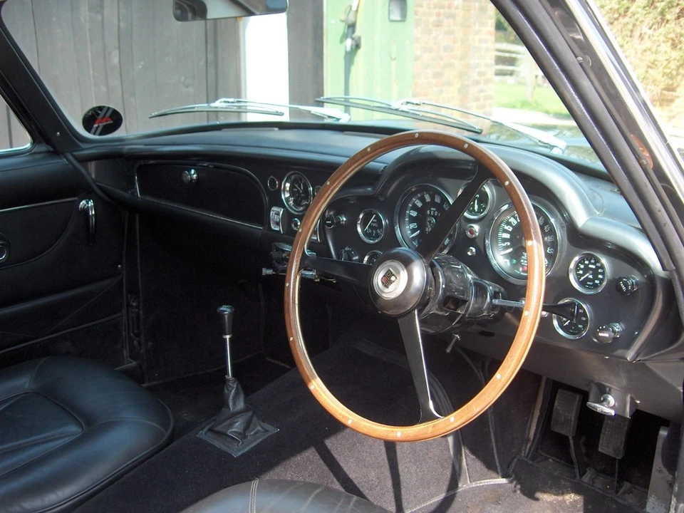 1966 Aston Martin DB6 Vantage - Image 5 of 5