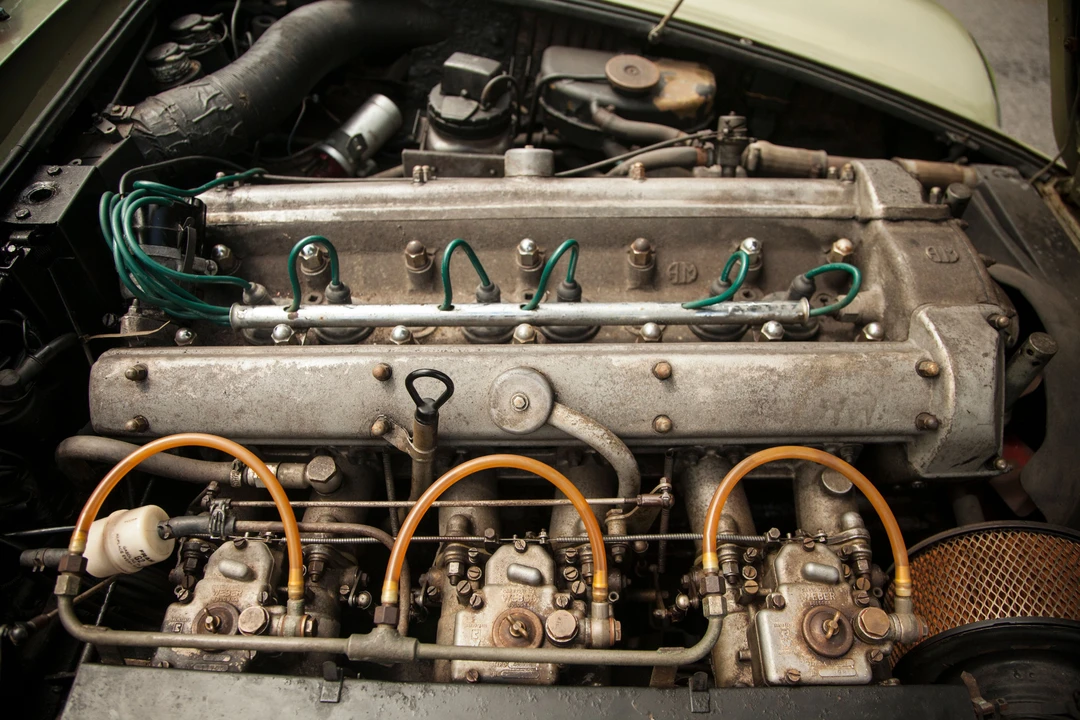 1966 Aston Martin DB6 Vantage - Image 4 of 12