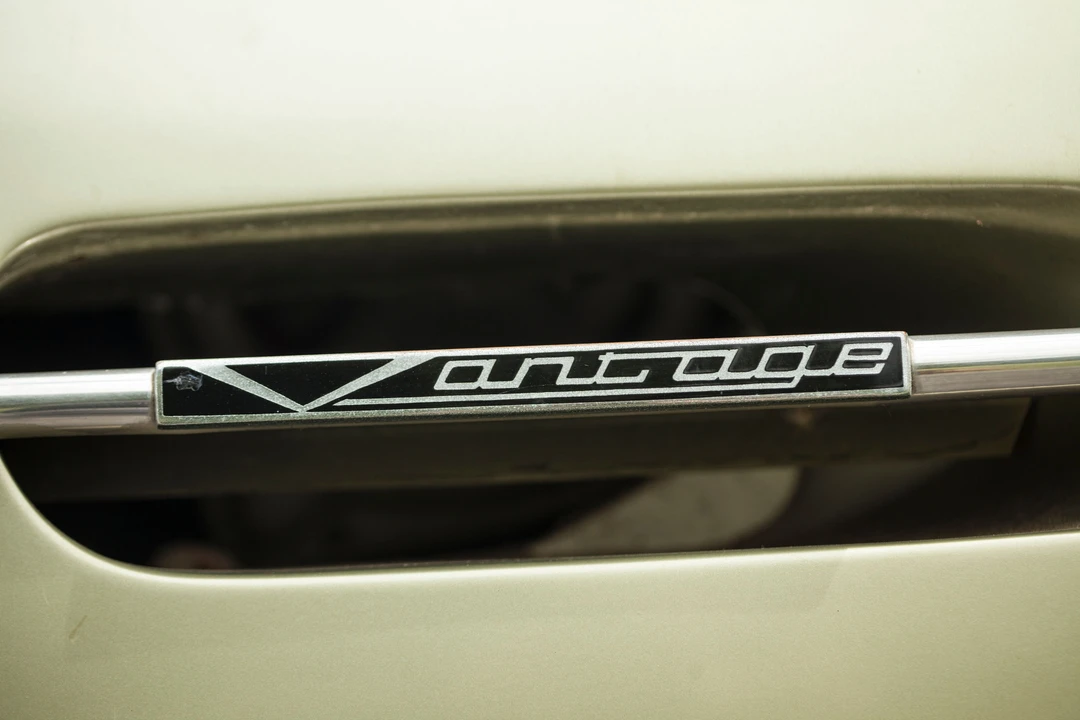 1966 Aston Martin DB6 Vantage - Image 5 of 12