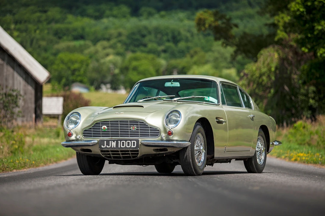 1966 Aston Martin DB6 Vantage - Image 2 of 12