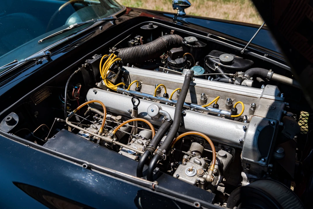 1966 Aston Martin DB6 Vantage - Image 11 of 31
