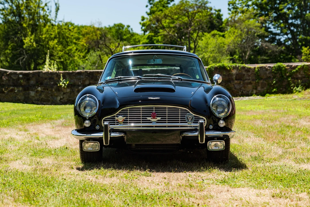 1966 Aston Martin DB6 Vantage - Image 13 of 31