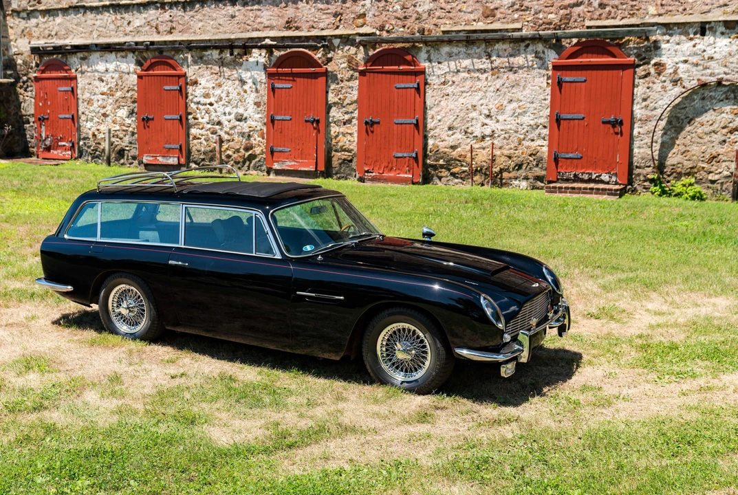 1966 Aston Martin DB6 Vantage - Image 19 of 31