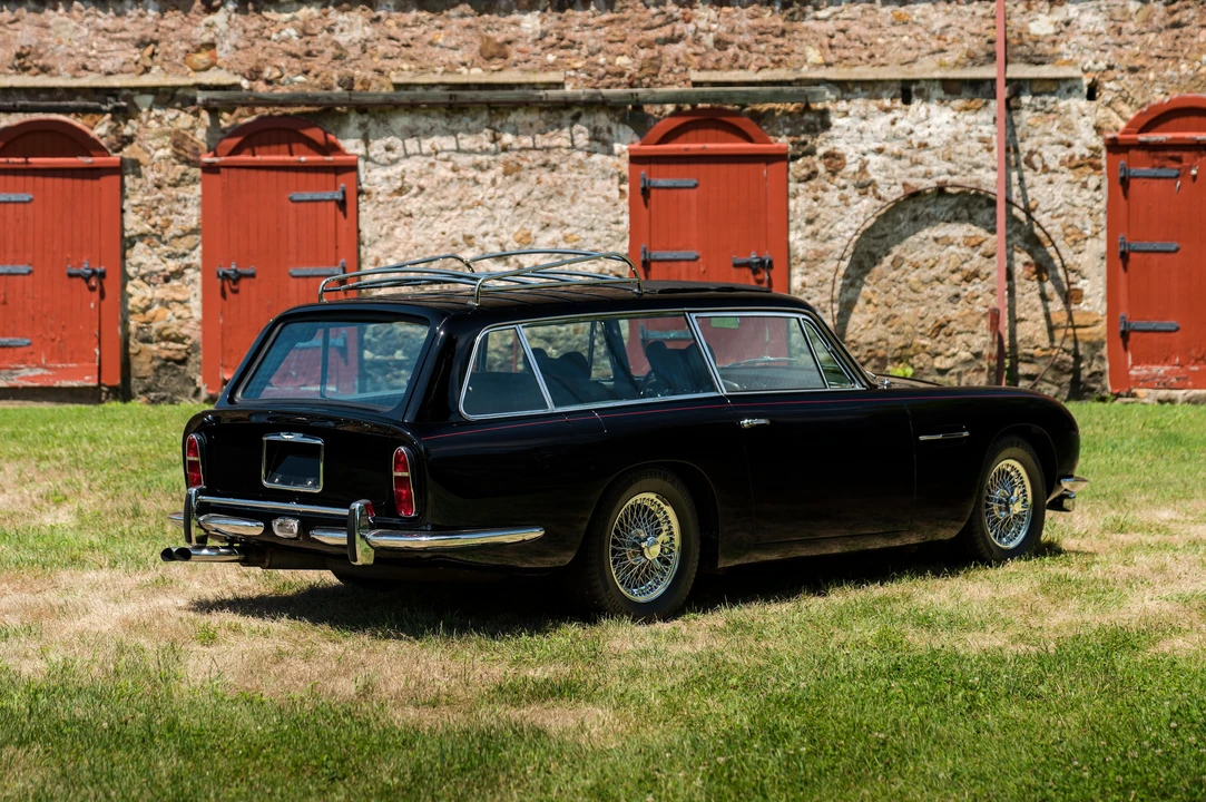 1966 Aston Martin DB6 Vantage - Image 29 of 31
