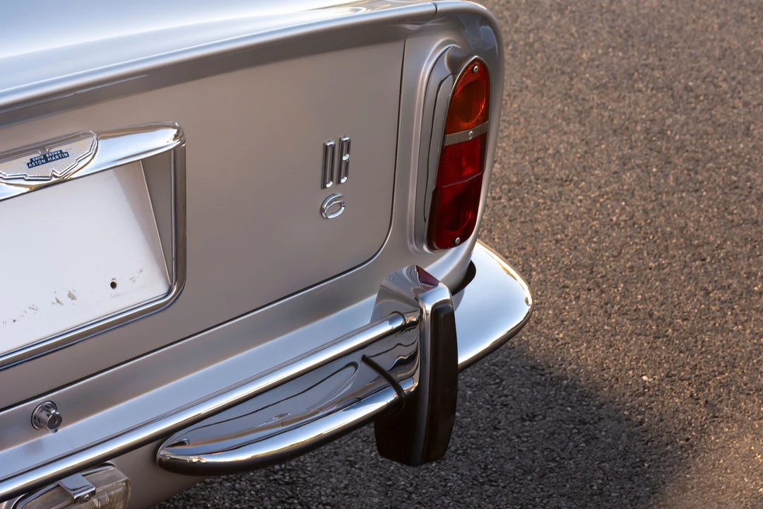 1966 Aston Martin DB6 Vantage - Image 28 of 31