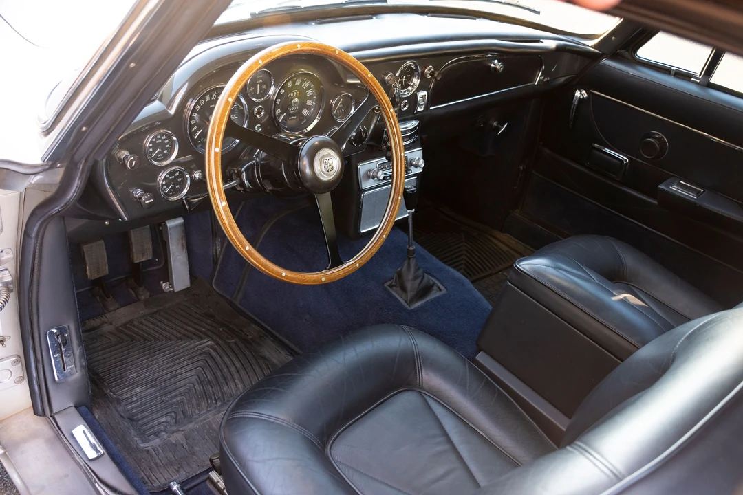 1966 Aston Martin DB6 Vantage - Image 16 of 31
