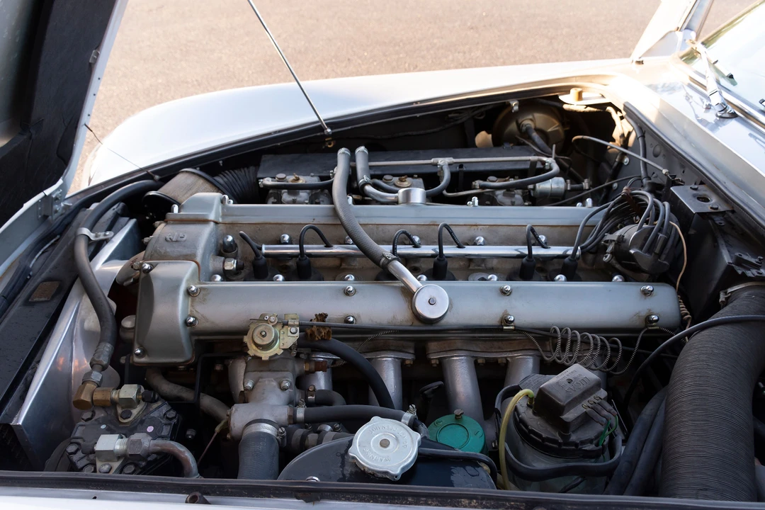 1966 Aston Martin DB6 Vantage - Image 6 of 31