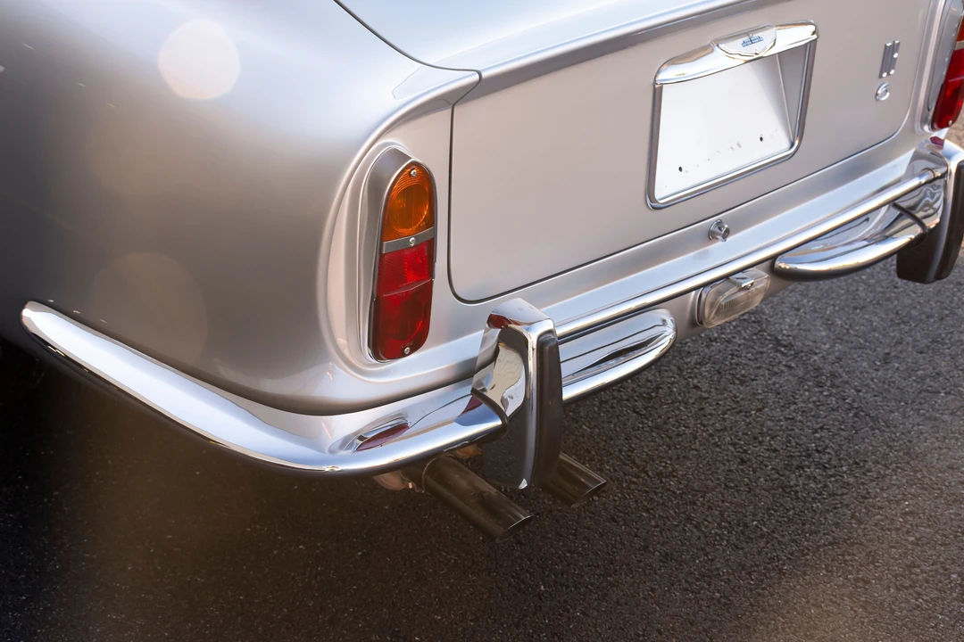 1966 Aston Martin DB6 Vantage - Image 29 of 31
