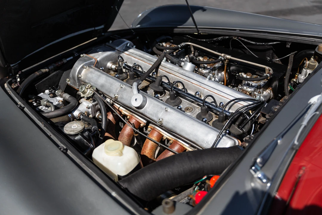 1966 Aston Martin DB6 Vantage - Image 25 of 31