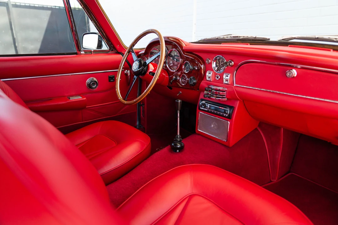 1966 Aston Martin DB6 Vantage - Image 19 of 31