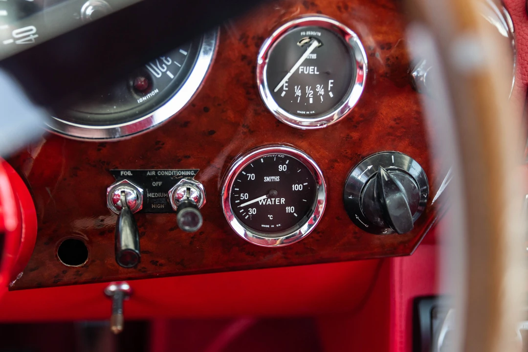 1966 Aston Martin DB6 Vantage - Image 7 of 31