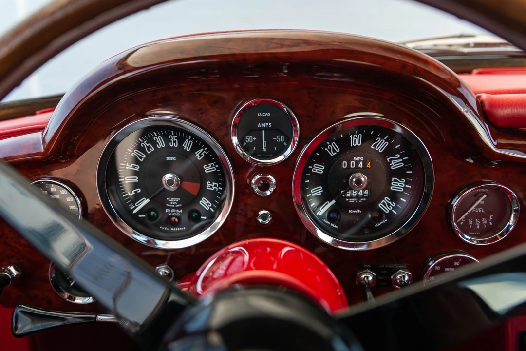 1966 Aston Martin DB6 Vantage - Image 9 of 31