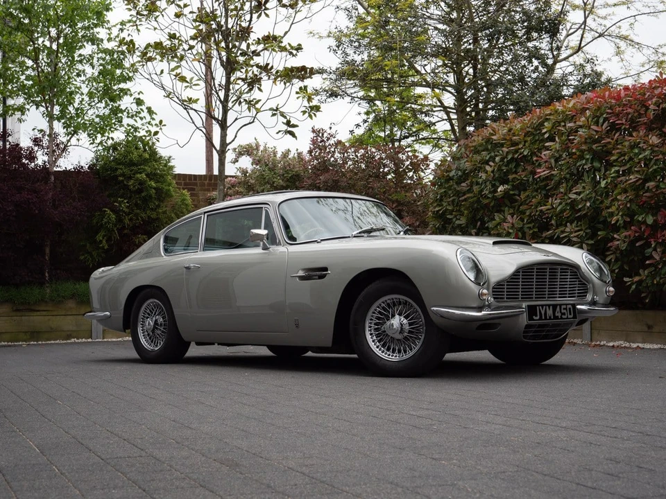 1966 Aston Martin DB6 Vantage - Image 4 of 30