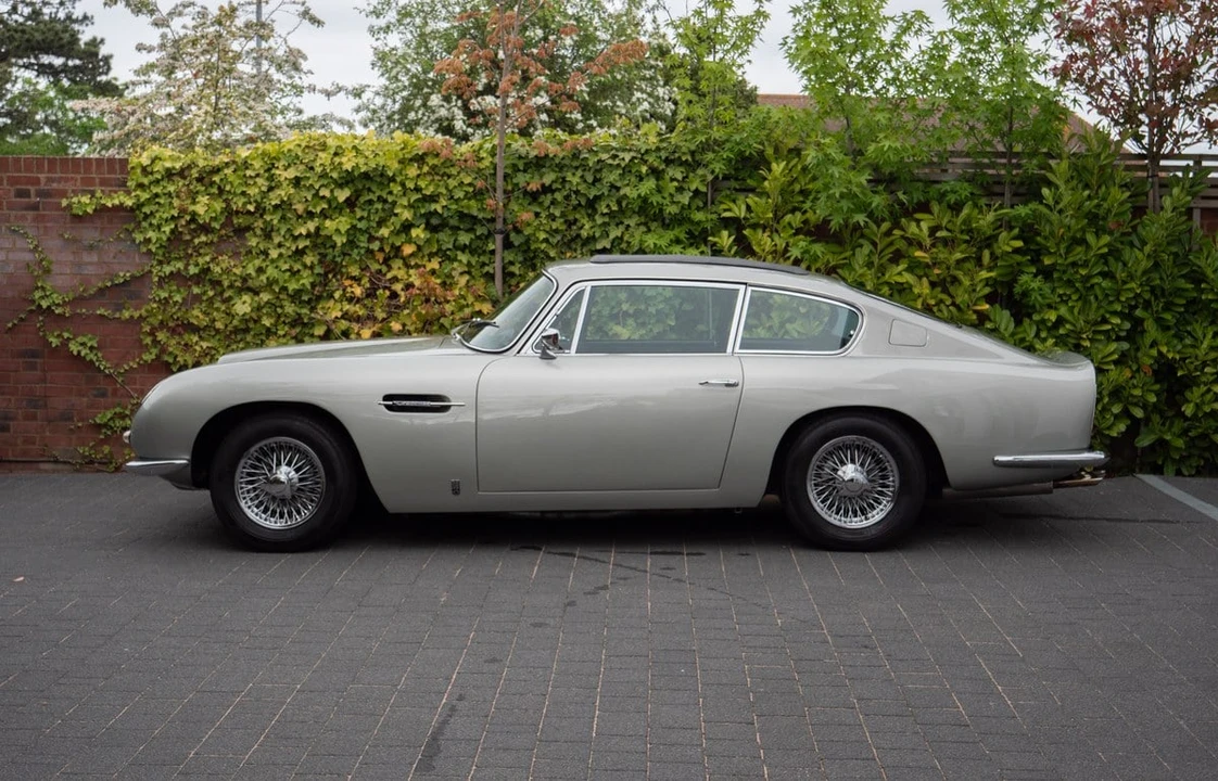 1966 Aston Martin DB6 Vantage - Image 12 of 30
