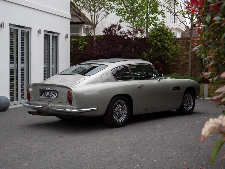 1966 Aston Martin DB6 Vantage - Image 15 of 30