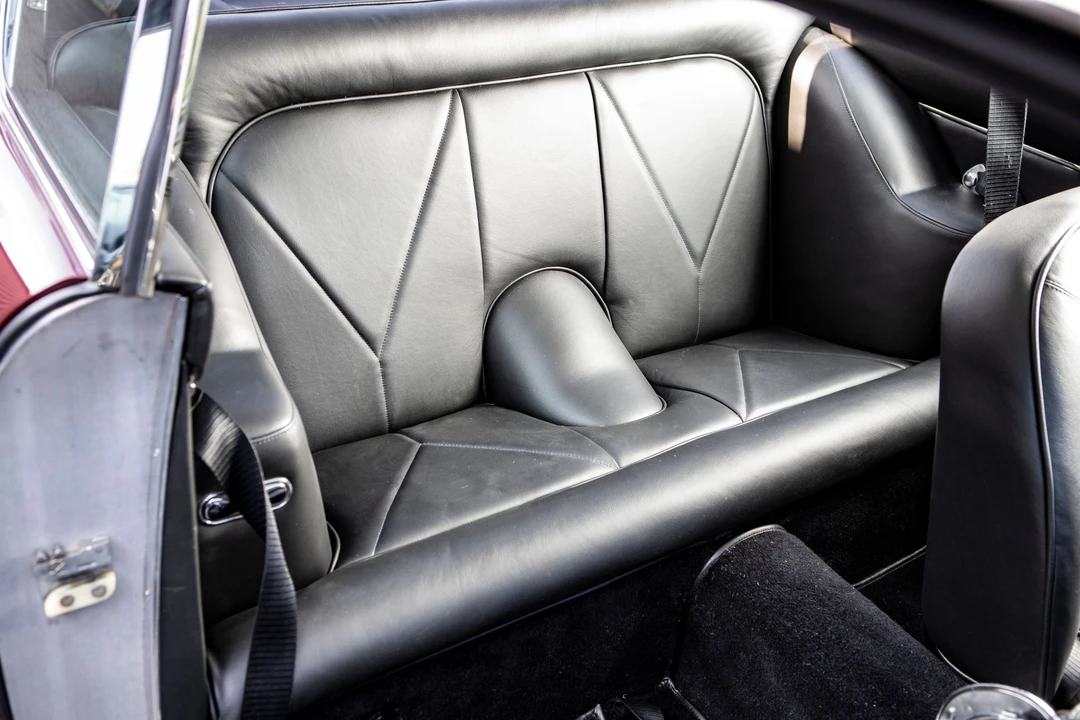 1966 Aston Martin DB6 Vantage - Image 24 of 31