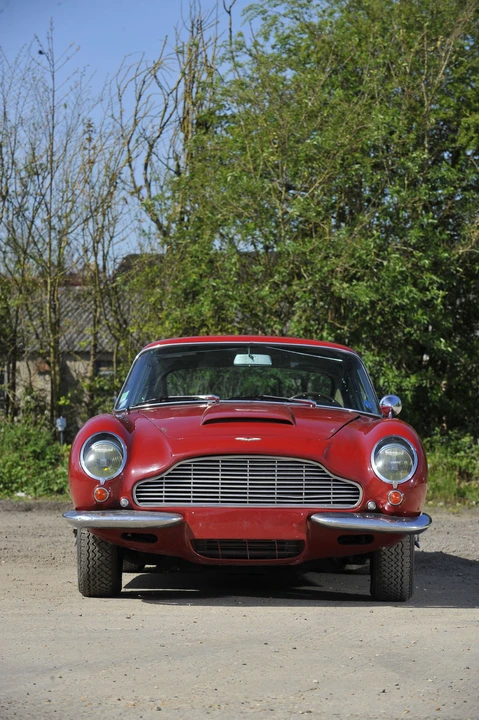 1966 Aston Martin DB6 Vantage - Image 7 of 11