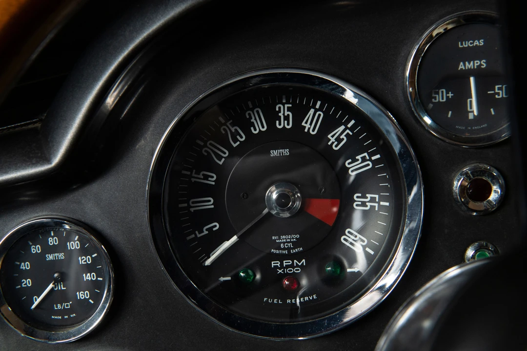 1966 Aston Martin DB6 Vantage - Image 18 of 31