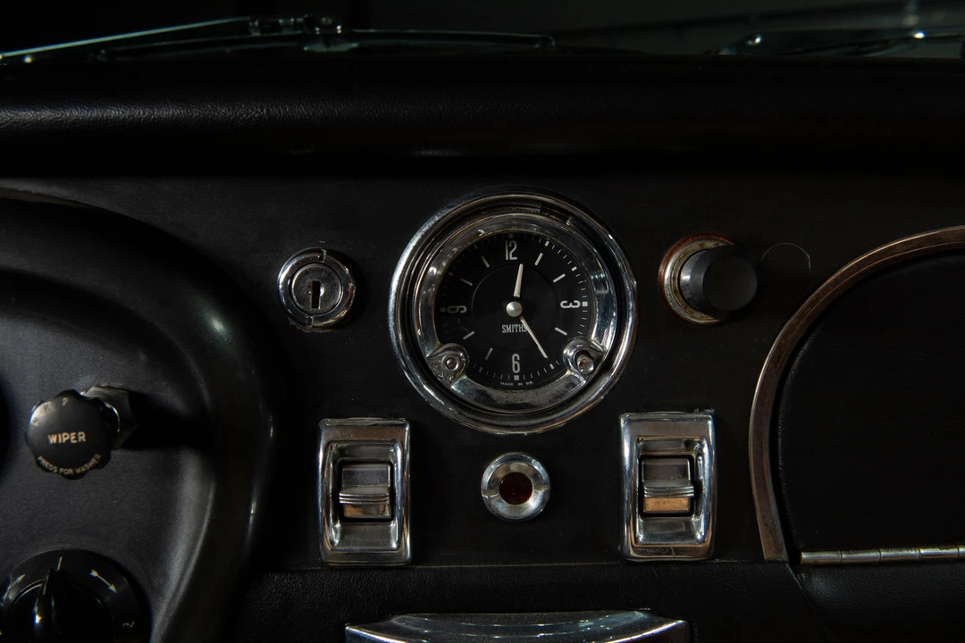 1966 Aston Martin DB6 Vantage - Image 13 of 31
