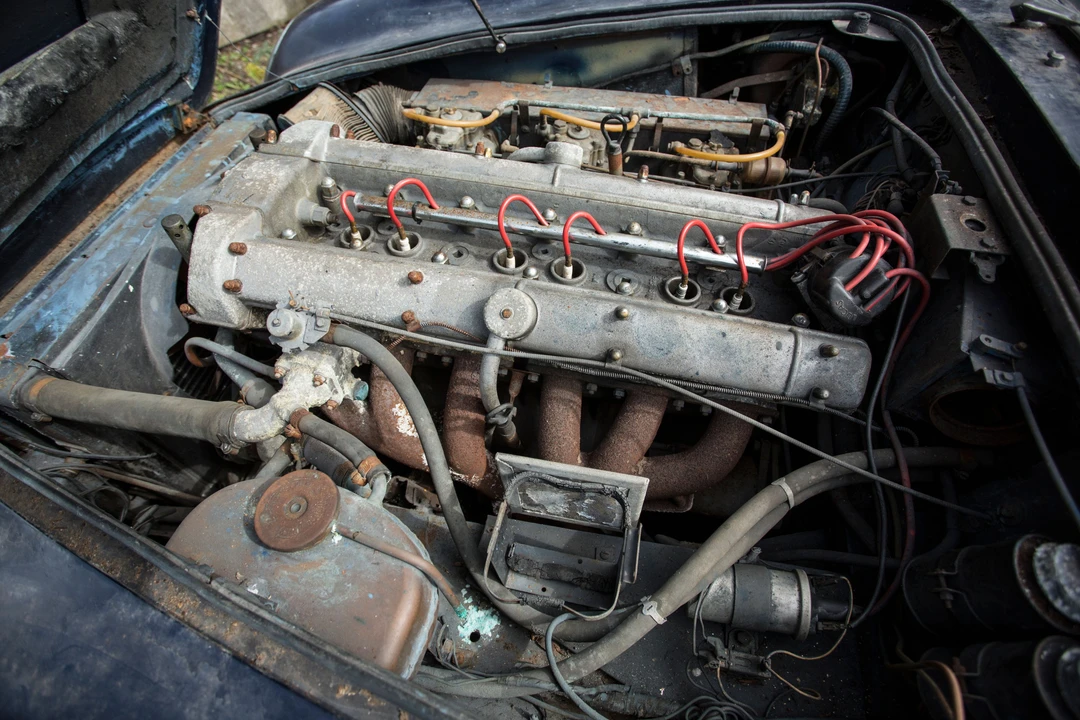 1966 Aston Martin DB6 Vantage - Image 8 of 31