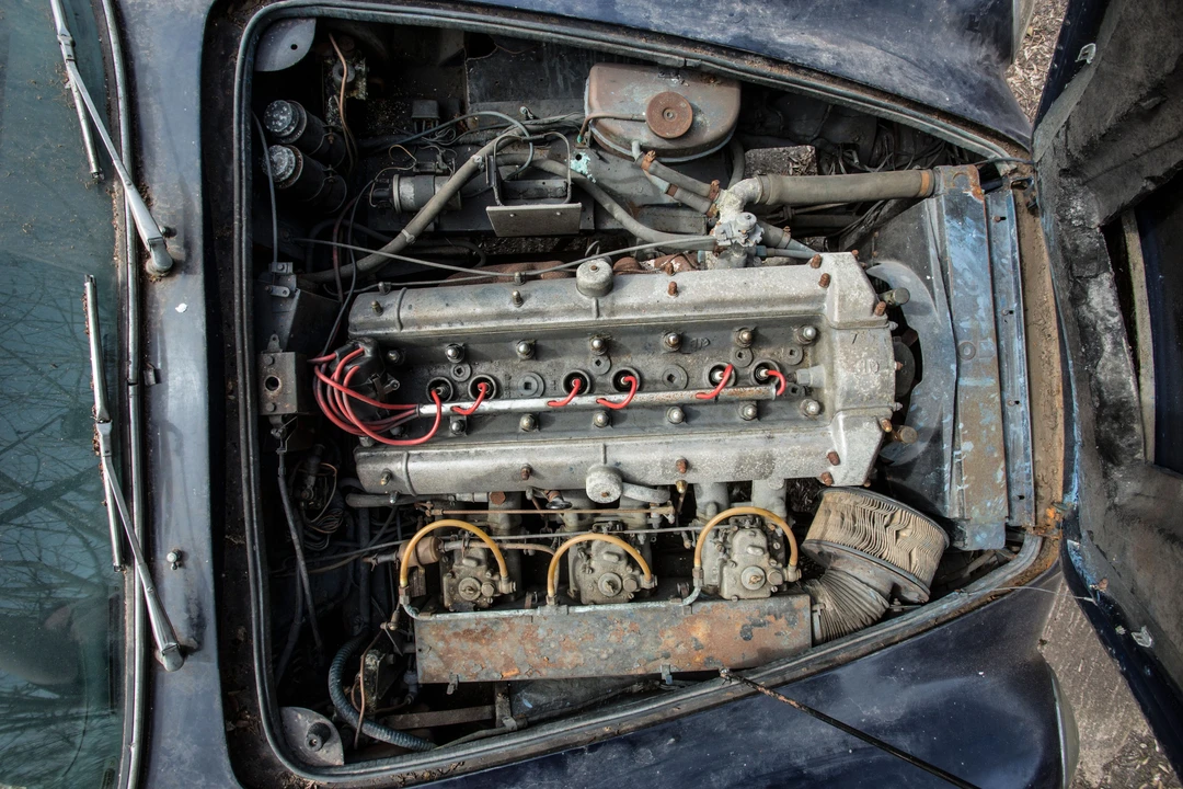 1966 Aston Martin DB6 Vantage - Image 11 of 31