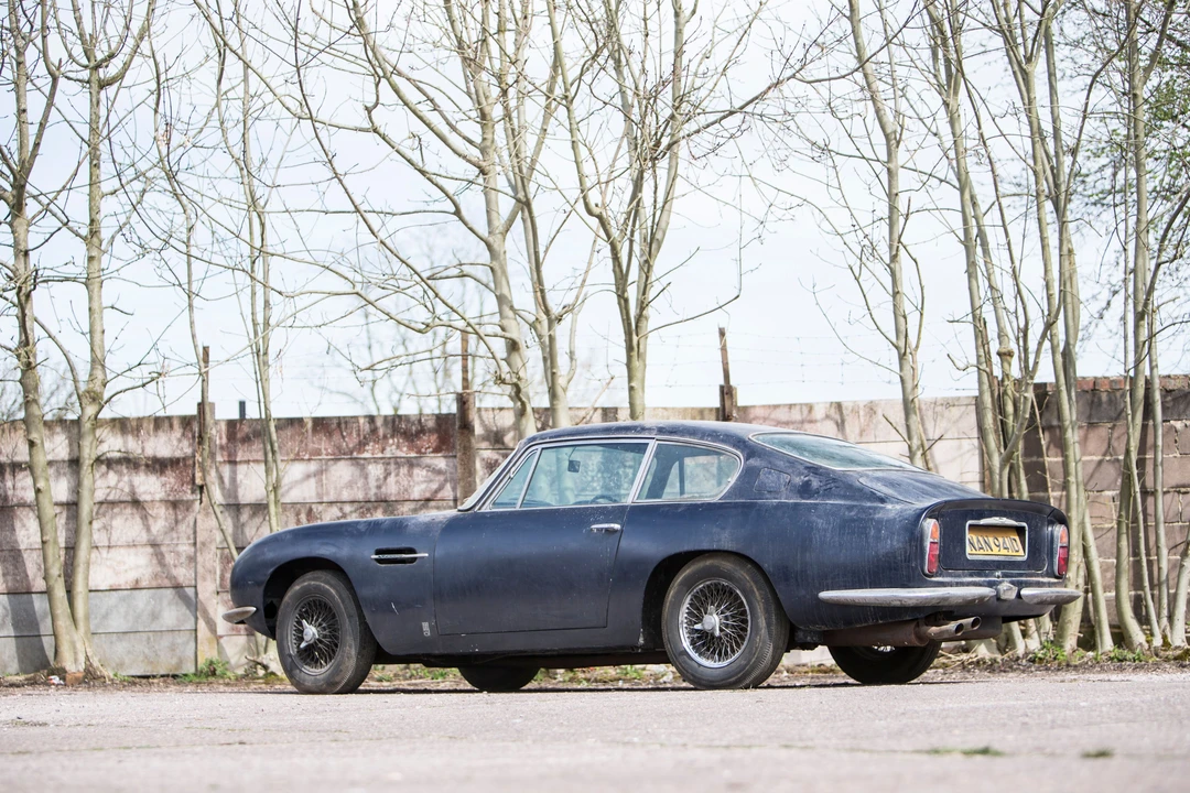 1966 Aston Martin DB6 Vantage - Image 24 of 31