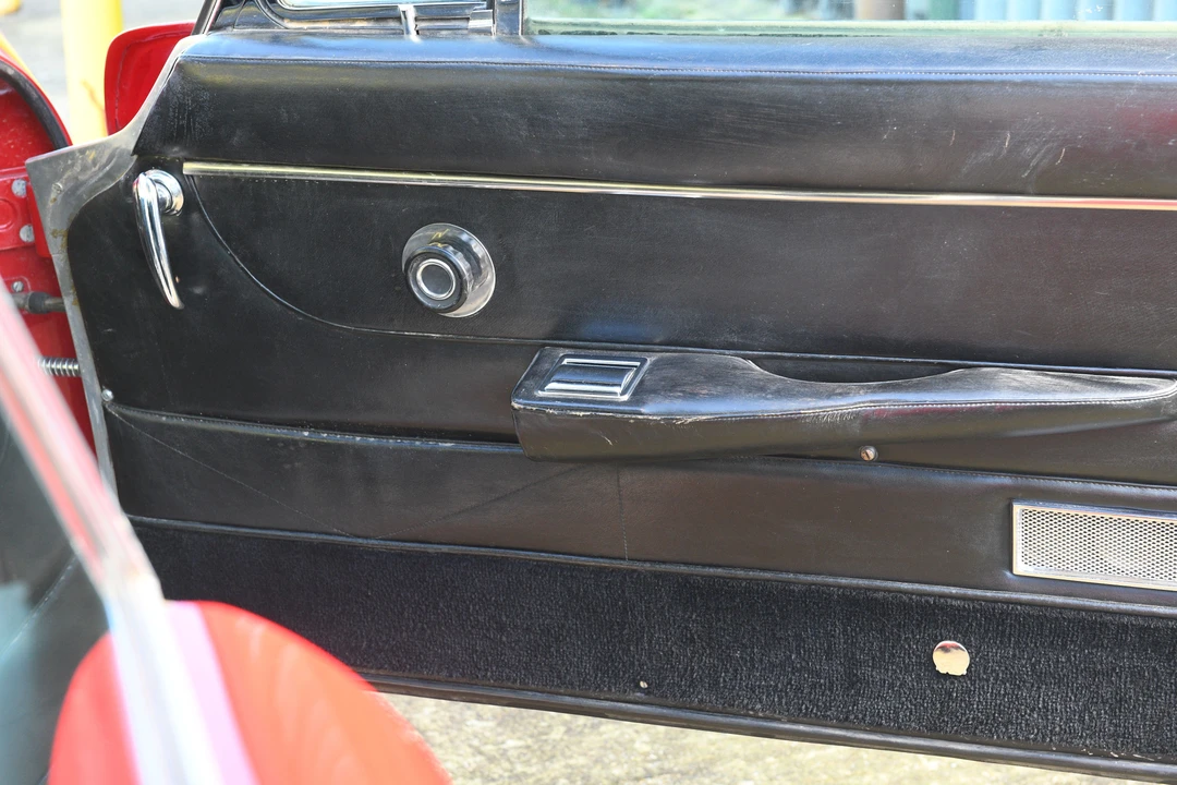 1966 Aston Martin DB6 Vantage - Image 26 of 31