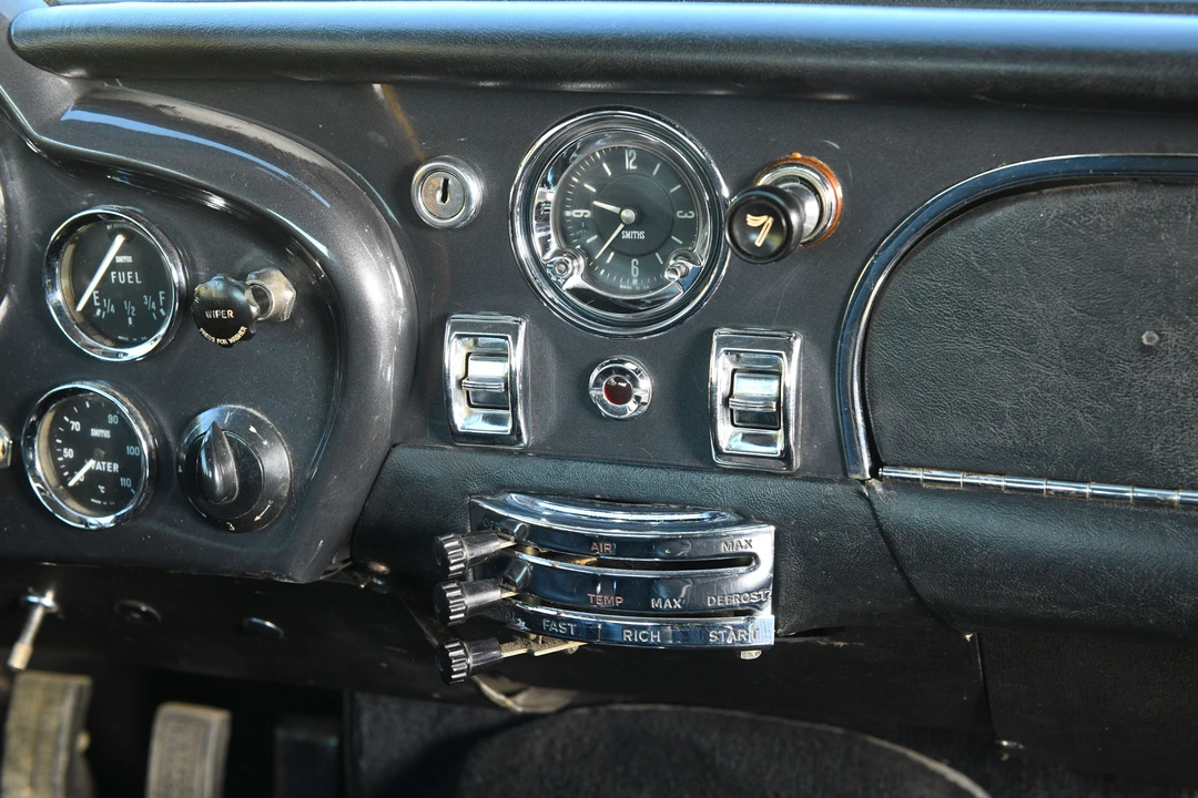 1966 Aston Martin DB6 Vantage - Image 14 of 31