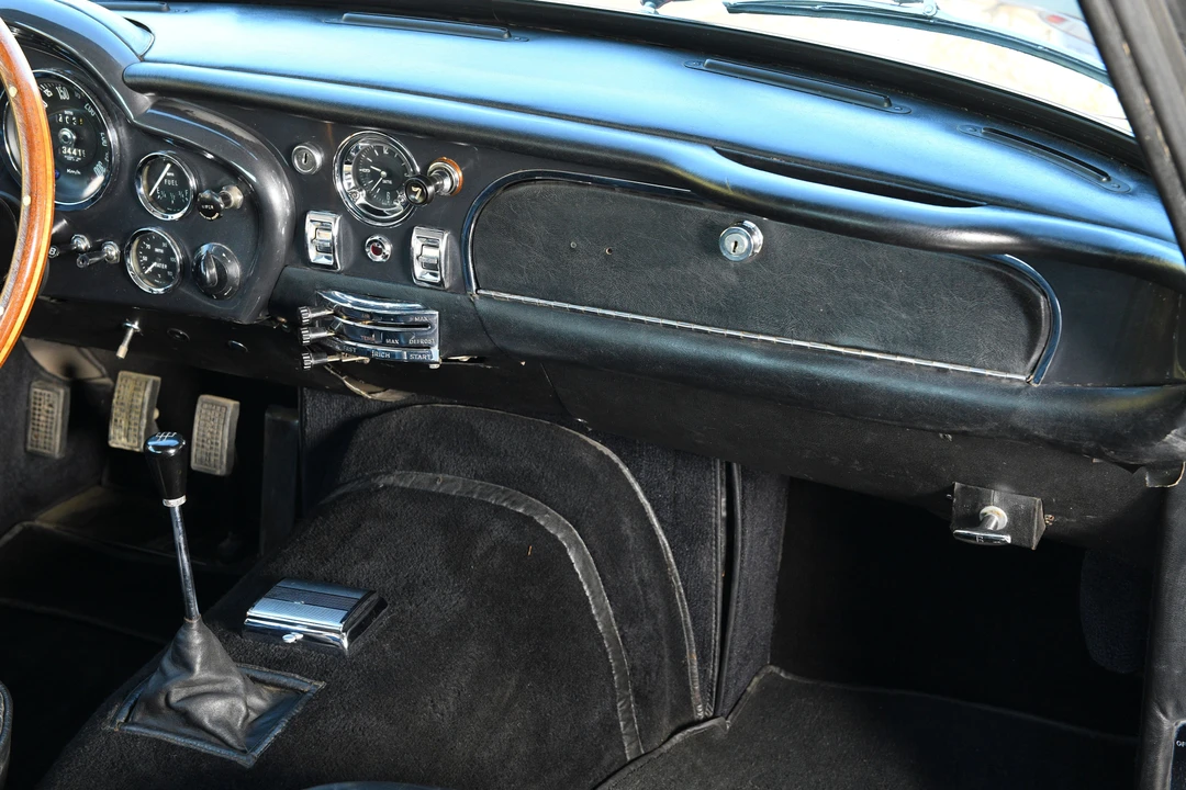 1966 Aston Martin DB6 Vantage - Image 13 of 31