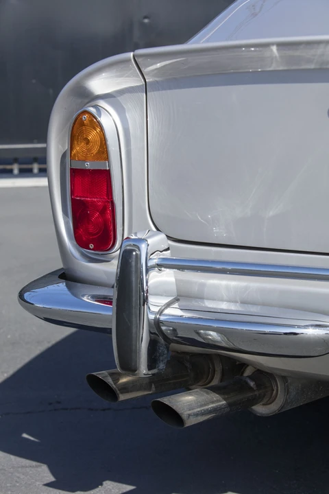 1966 Aston Martin DB6 Vantage - Image 20 of 31