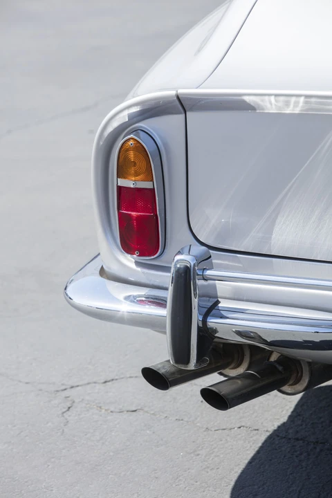 1966 Aston Martin DB6 Vantage - Image 23 of 31
